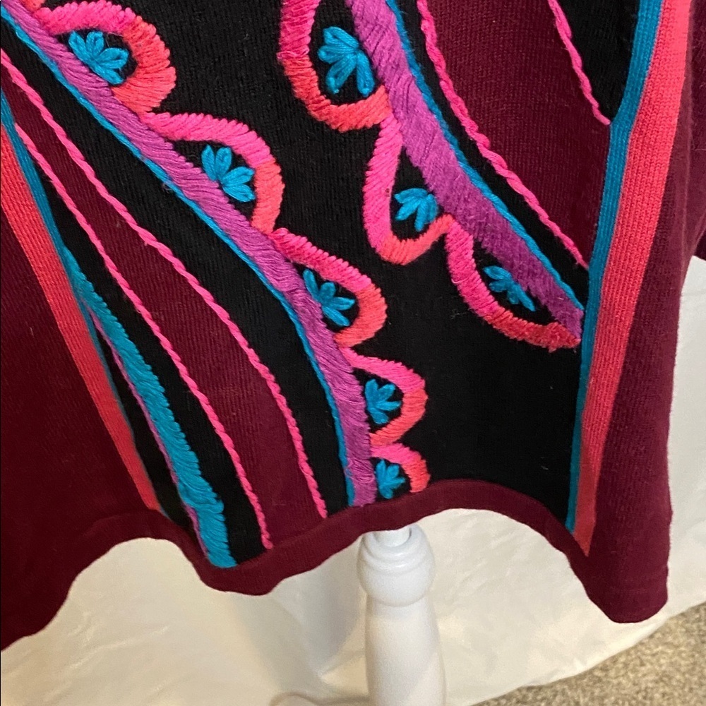 Bob Mackie Wearable Art Vintage Women's Burgundy Paisley Knit Sweater. Size 2X. - Picture 6 of 16